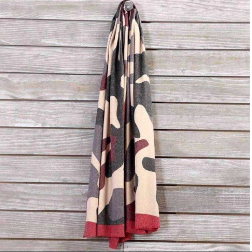 New cashmere blend scarf/wrap